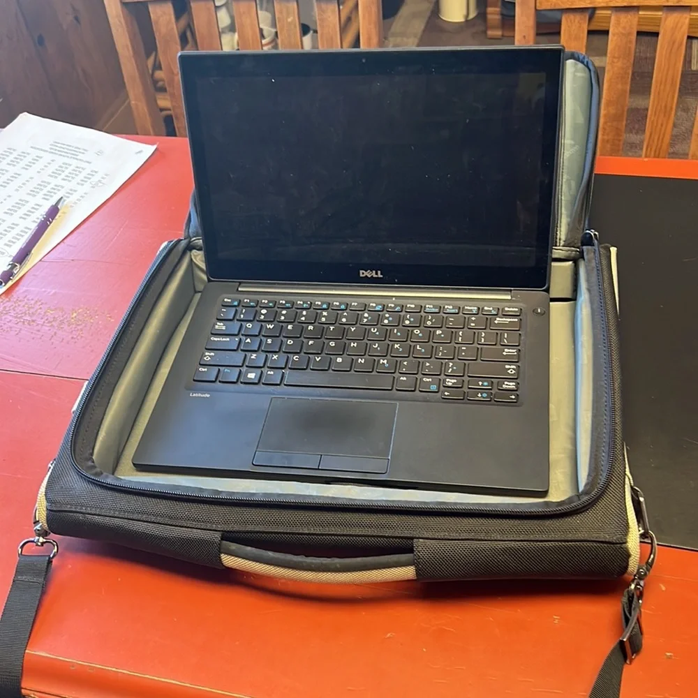 Brenthaven Laptop Briefcase Bag. Over the shoulder black and gray.